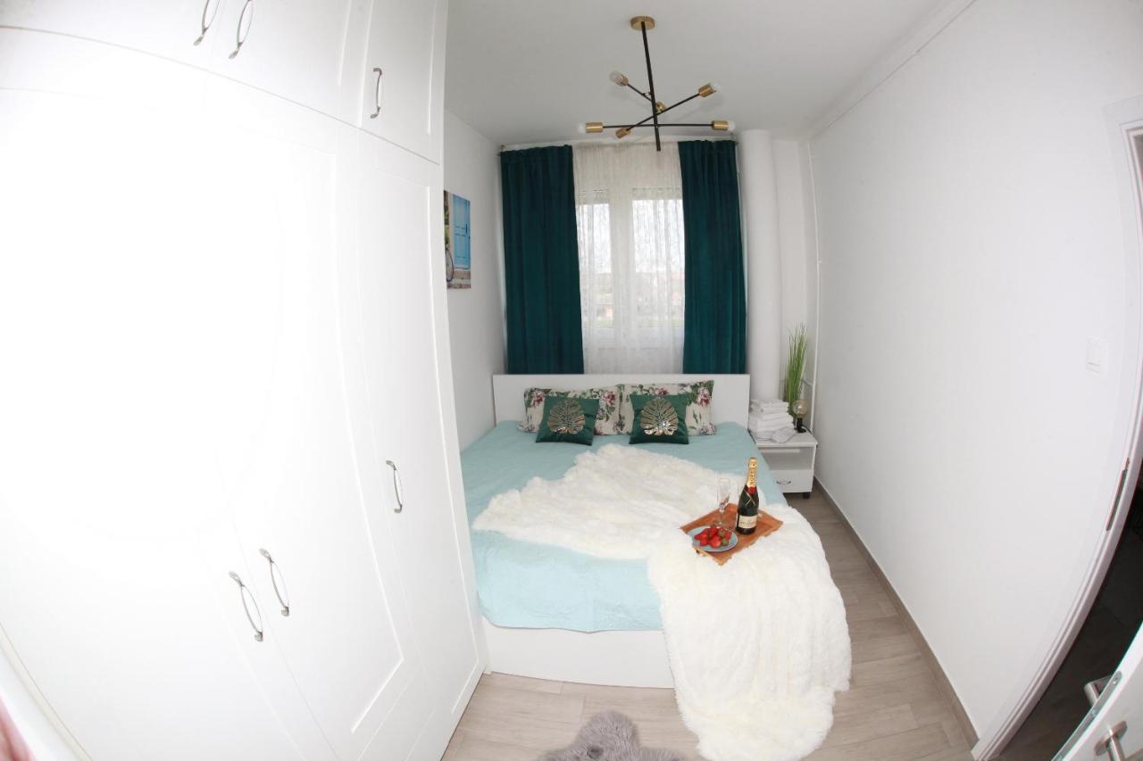 Apartman Lucija カルロヴァッツ エクステリア 写真