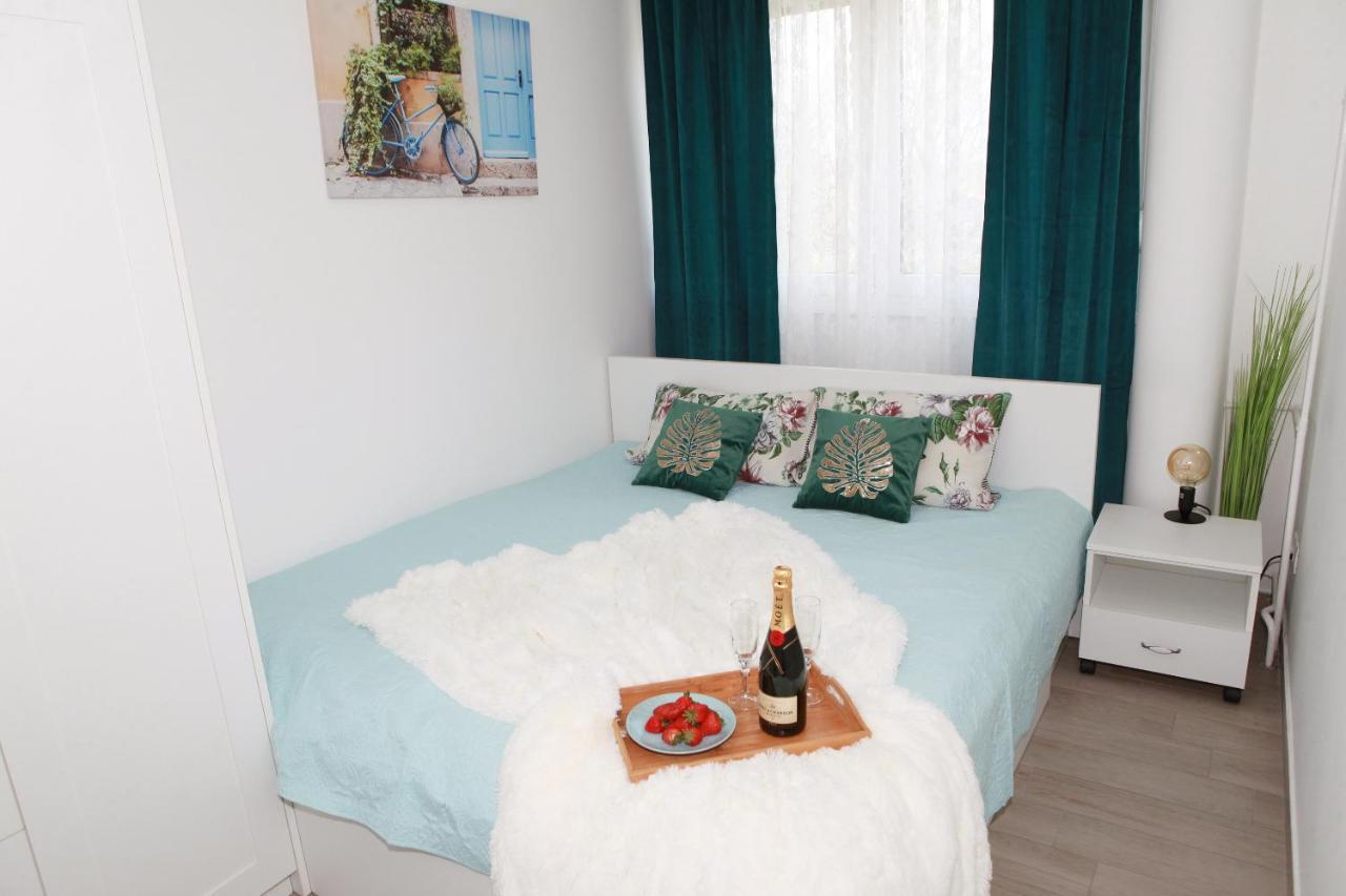 Apartman Lucija カルロヴァッツ エクステリア 写真