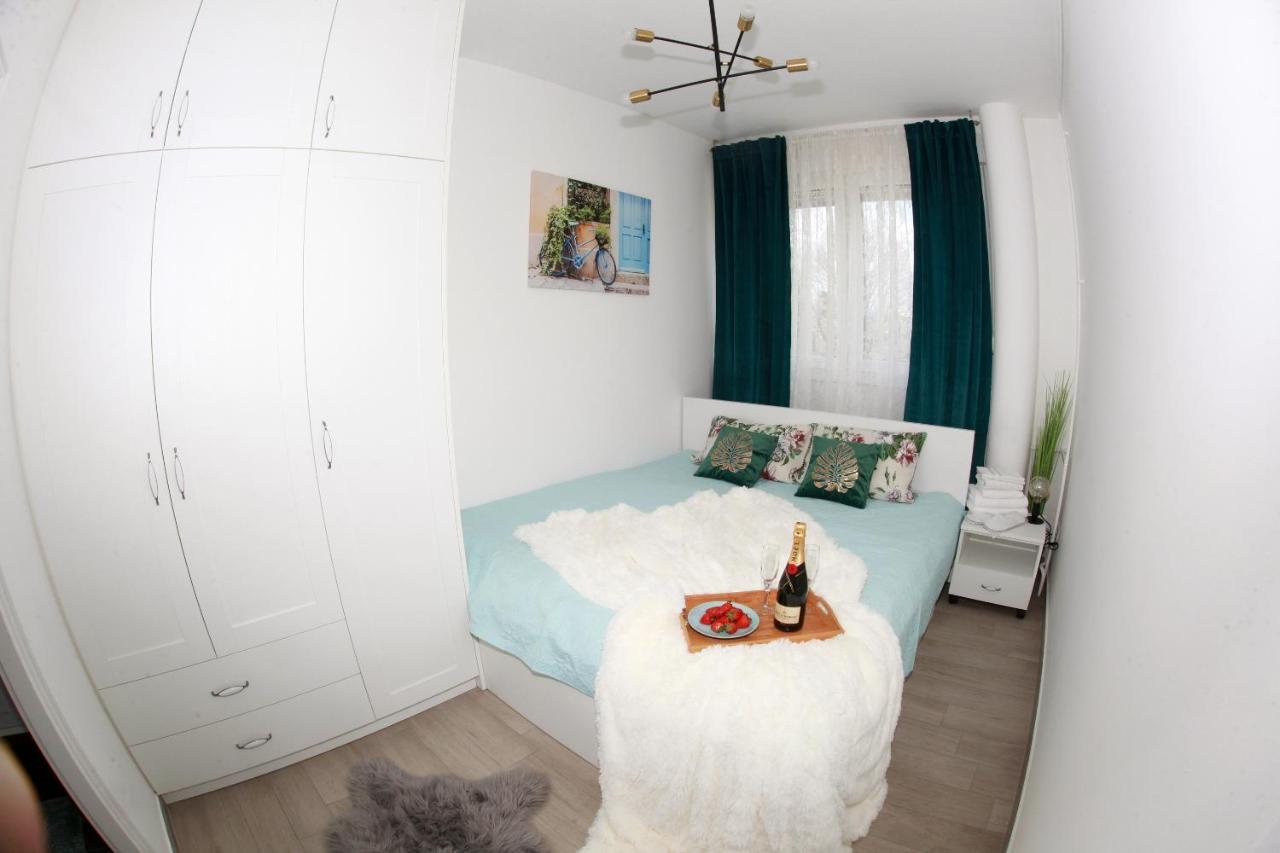 Apartman Lucija カルロヴァッツ エクステリア 写真