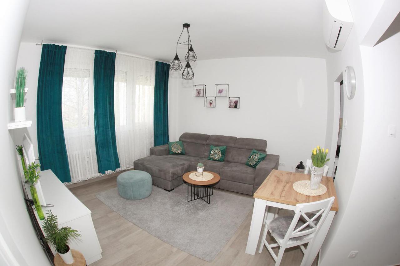 Apartman Lucija カルロヴァッツ エクステリア 写真