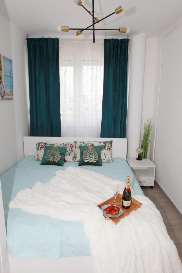 Apartman Lucija カルロヴァッツ エクステリア 写真